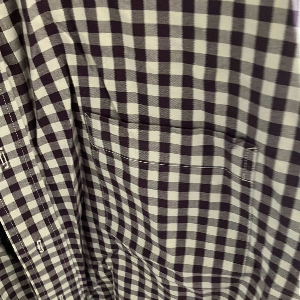 FINAL MARKDOWN Men’s Kirkland shirt xxl